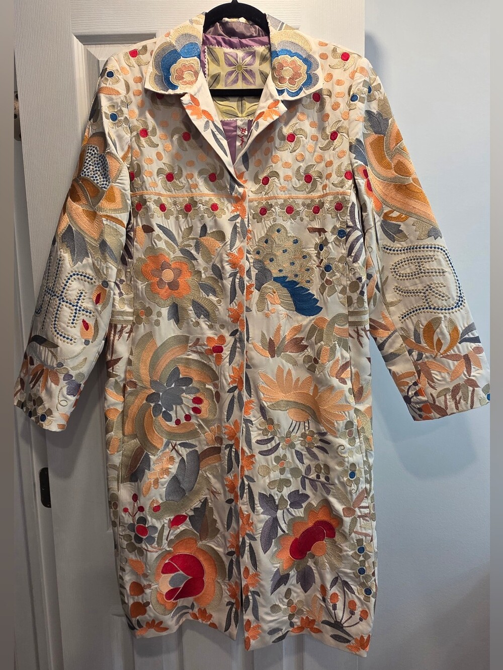 Embroidered Silk Floral Coat - Cream & Multicolor